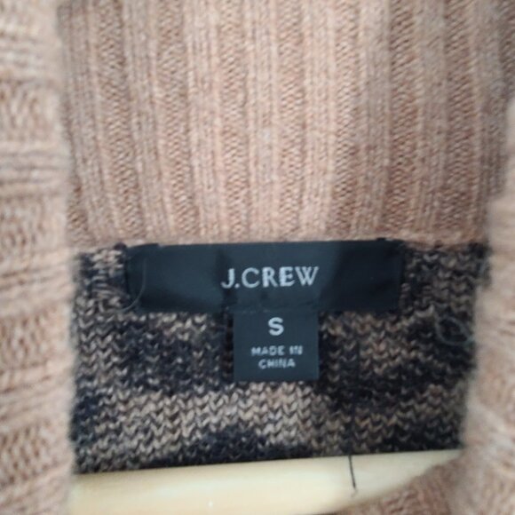 J. Crew Turtleneck Sweater in Leopard Merino Wool  Blend Size Small High low hem - Picture 5 of 6